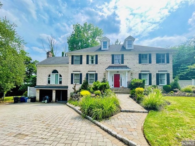 12 Littlefield Ct, Haworth, NJ 07641
