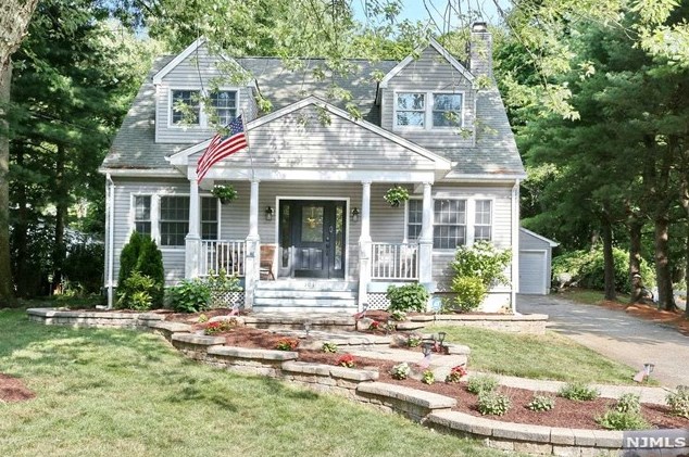 101 Mccoy Rd, Oakland, NJ 07436