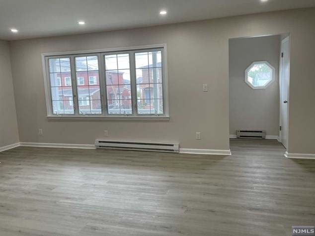 411 Elm St, Kearny, NJ 07032