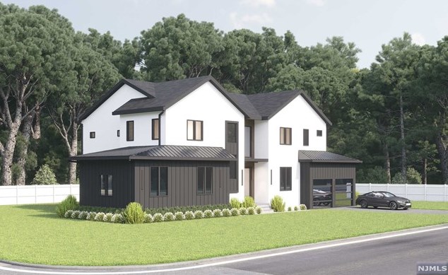 8 Blanche Ave, Demarest, NJ 07627