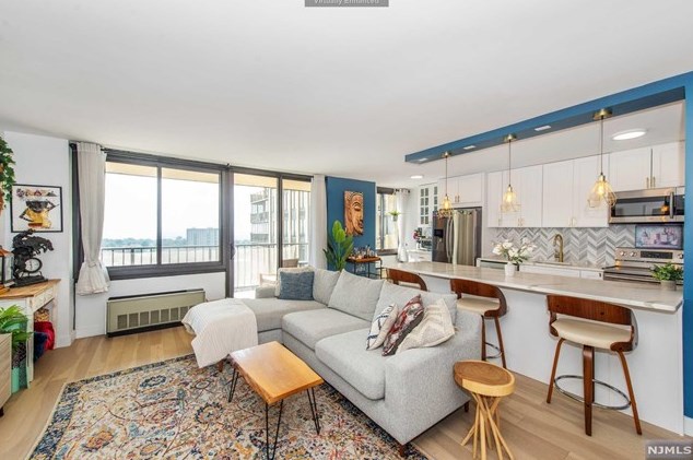 300 Winston Dr Apt 2019, Cliffside Park, NJ 07010