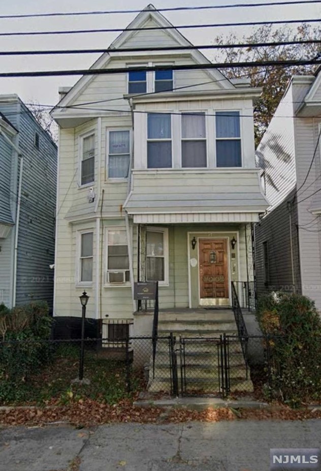 159 Wilkinson Ave, Jersey City, NJ 07305