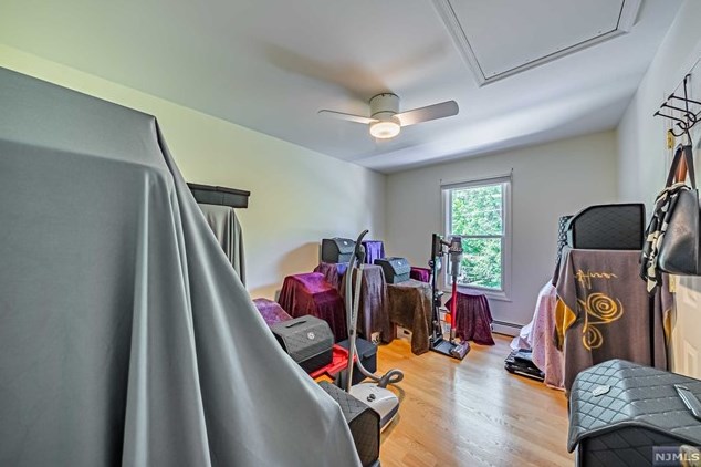 308 Demarest Ave, Closter NJ 07624-2514 exterior