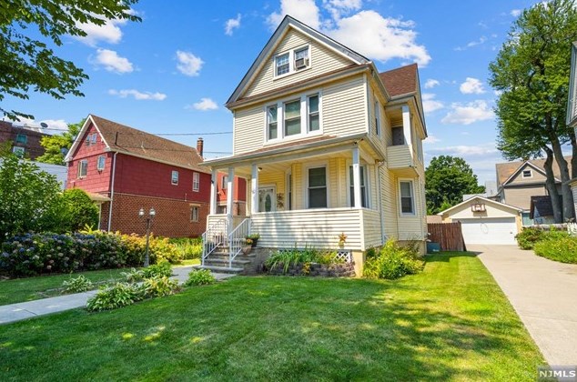 74 Euclid Ave, Ridgefield Park, NJ 07660