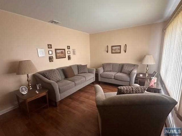 308 S Blvd, Saddle Brook, NJ 07663