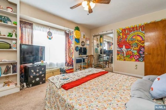 72 Vlg Dr, Hardyston NJ 07419-1134 exterior