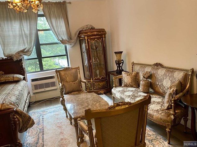 3011 Edwin Ave #3j, West Fort Lee, NJ 07024