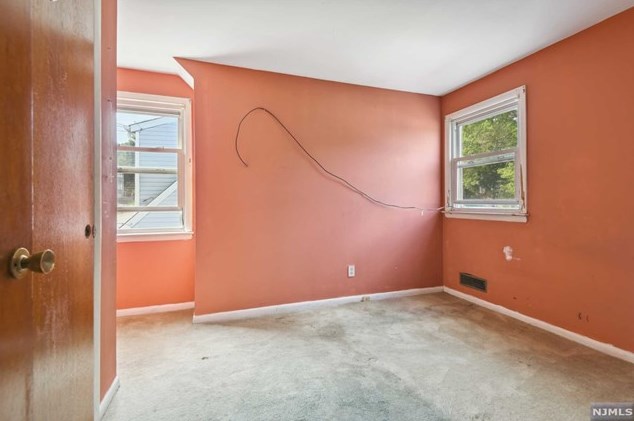 450-452 Kearney St, Paterson, NJ 07522