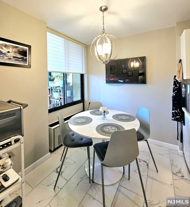 300 Winston Dr, Cliffside Park NJ 07010-3237 exterior