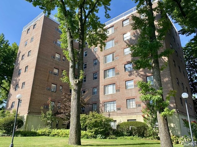 2345 Linwood Ave #4c, West Fort Lee, NJ 07024