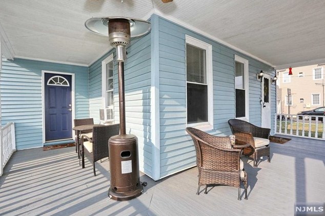 76 Ackerman Ave, Saddle Brook, NJ 07663