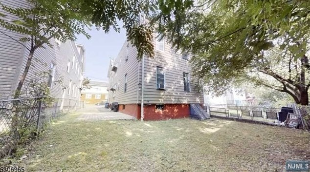 30 Union Pl, Irvington, NJ 07111