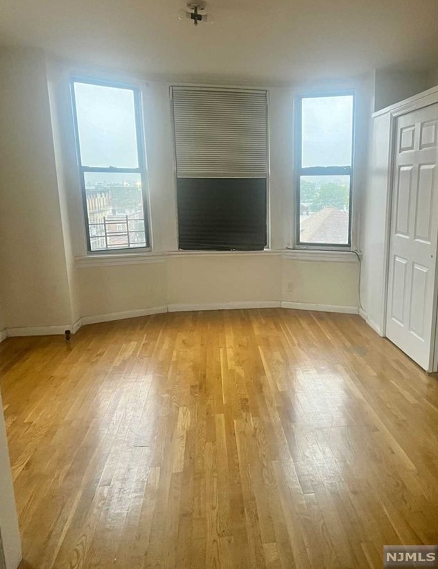6001 Hudson Ave #11, West New York, NJ 07093