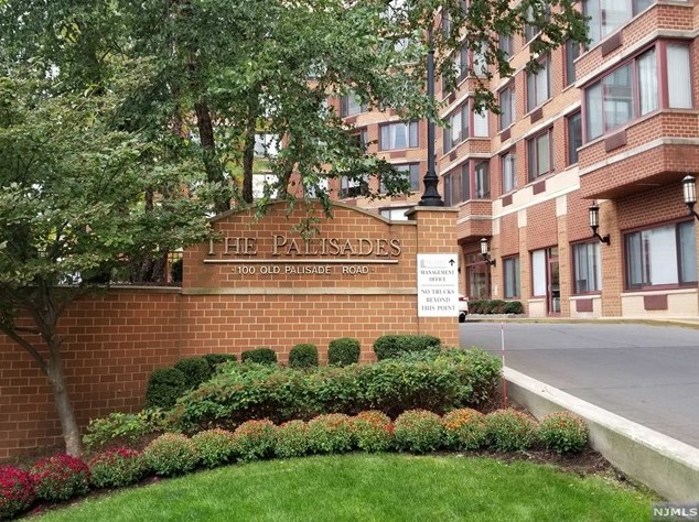 100 Old Palisade Rd #2813, West Fort Lee, NJ 07024