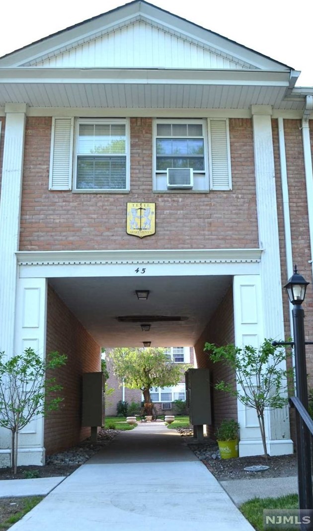 45 Maltbie Ave #2b, Midland Pk, NJ 07432