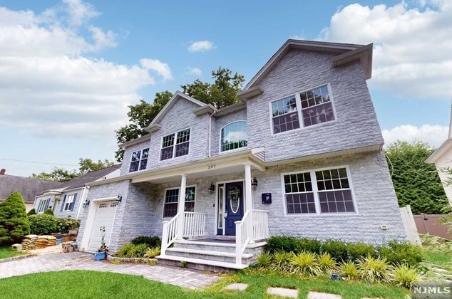 297 Adams Ave, River Edge, NJ 07661