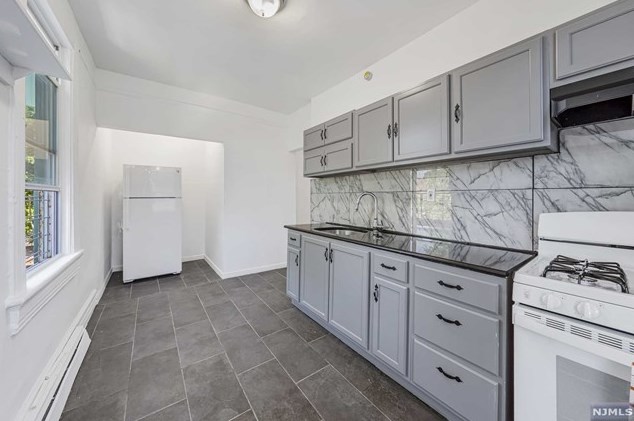 681-683 S 17th St, Newark, NJ 07103