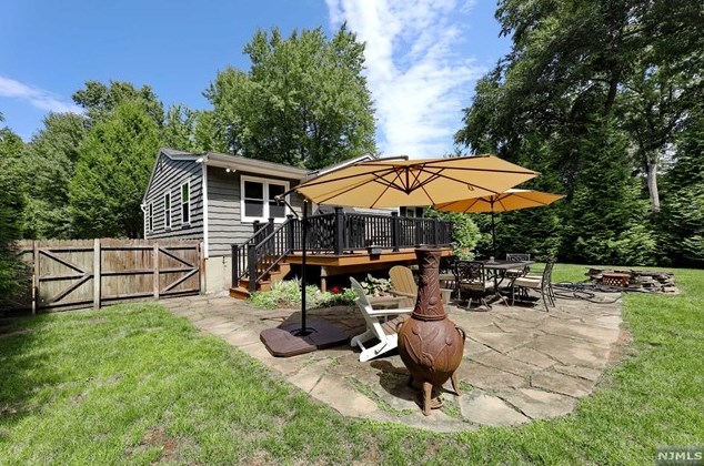145 Hillsdale Ave, Hillsdale, NJ 07642