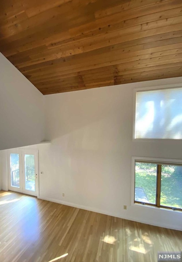 138 Demarest Ave, Closter NJ  07624-1736 exterior