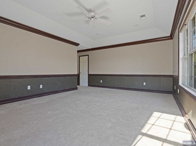 81 Bracken Hl Rd, Hardyston NJ 07419-1276 exterior