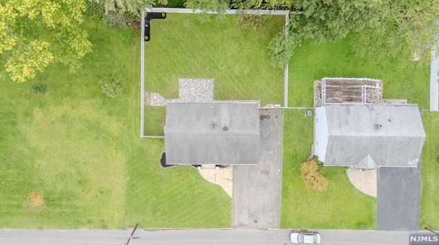 424 Poplar Ave, Pompton Lakes, NJ 07442