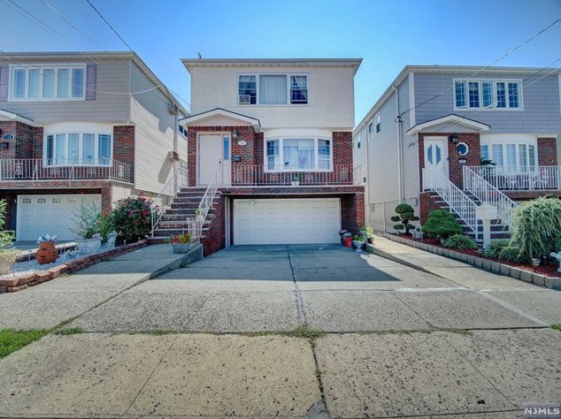 508 Davis Ave, Kearny NJ 07032-3402 exterior