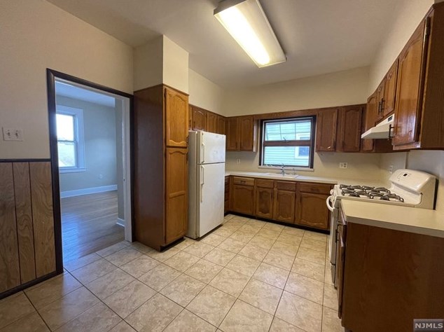 301 N 12th St #2r, Newark, NJ 07107