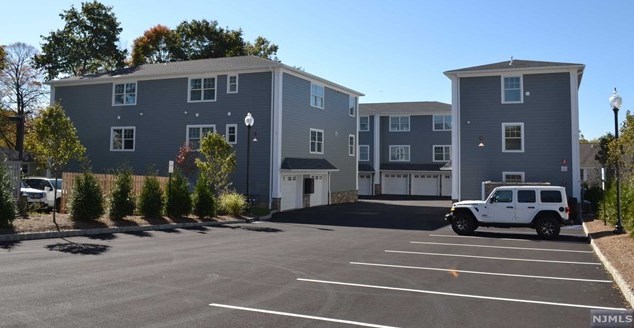273 Broadway #(4), Hillsdale, NJ 07642