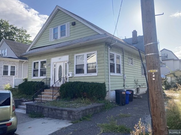 404 E 34th St, Paterson, NJ 07504