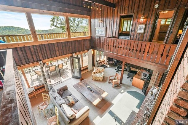 34 Toboggan Trail, Wantage, NJ 07461