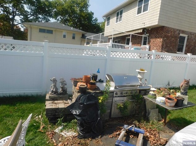 358 Blvd, Hasbrouck Heights NJ 07604-1920 exterior