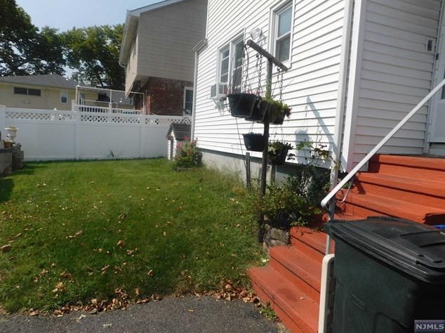 358 Blvd, Hasbrouck Heights NJ 07604-1920 exterior