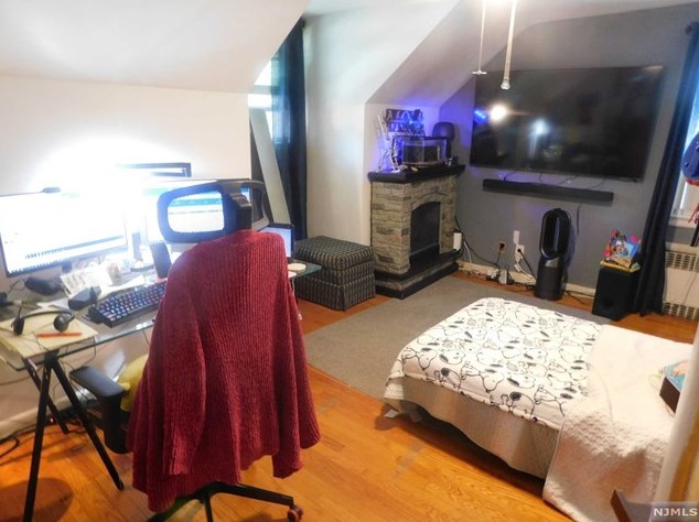 358 Blvd, Hasbrouck Heights NJ 07604-1920 exterior