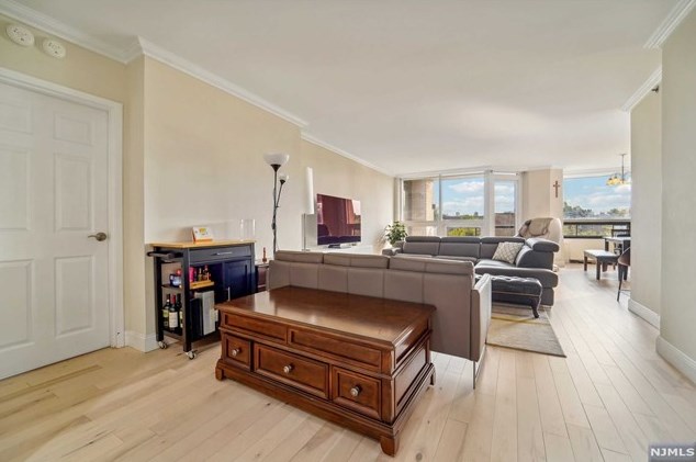 800 Palisade Ave #209, West Fort Lee, NJ 07024