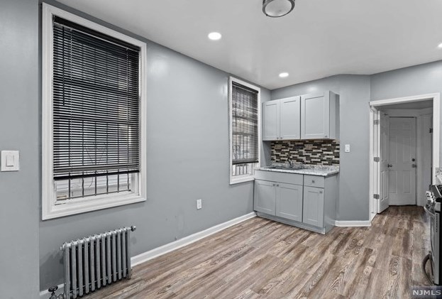 922 Grove St #1, Irvington, NJ 07111