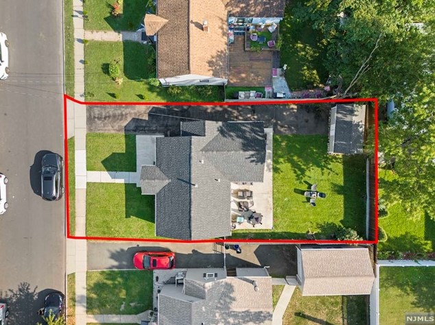 308 Church St, Lodi, NJ 07644