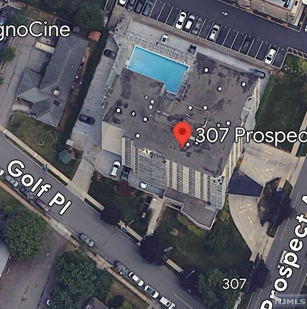 307 Prospect Ave, Hackensack NJ  07601-2514 exterior