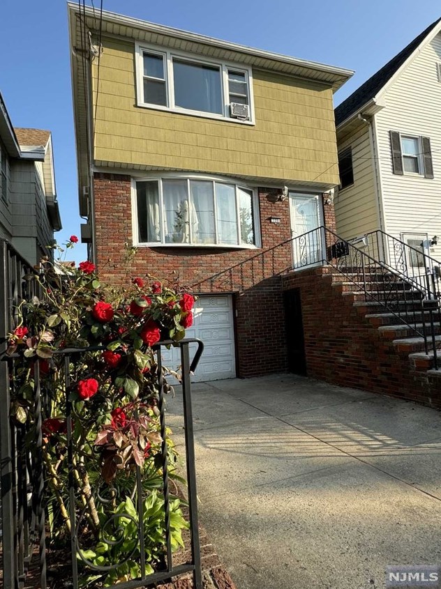 508 Cross St, East Newark, NJ 07029