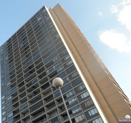 5 Horizon Rd #2907, West Fort Lee, NJ 07024