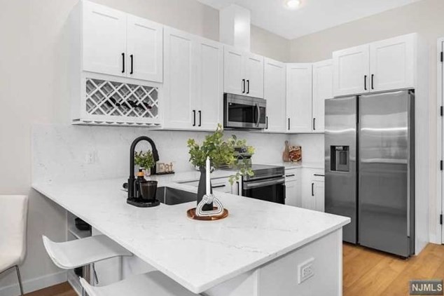 51 Queen Anne Rd #312, Bogota, NJ 07603