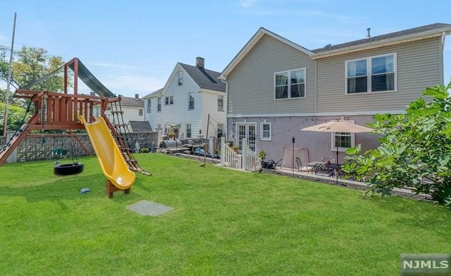 228 Orient Way, Lyndhurst NJ  07071-1636 exterior