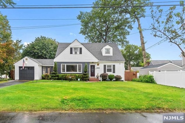 638 Robinson Terrace, Union, NJ 07083