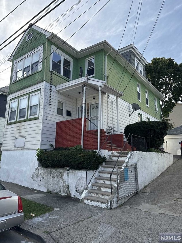 164-168 Fulton St, Paterson, NJ 07501
