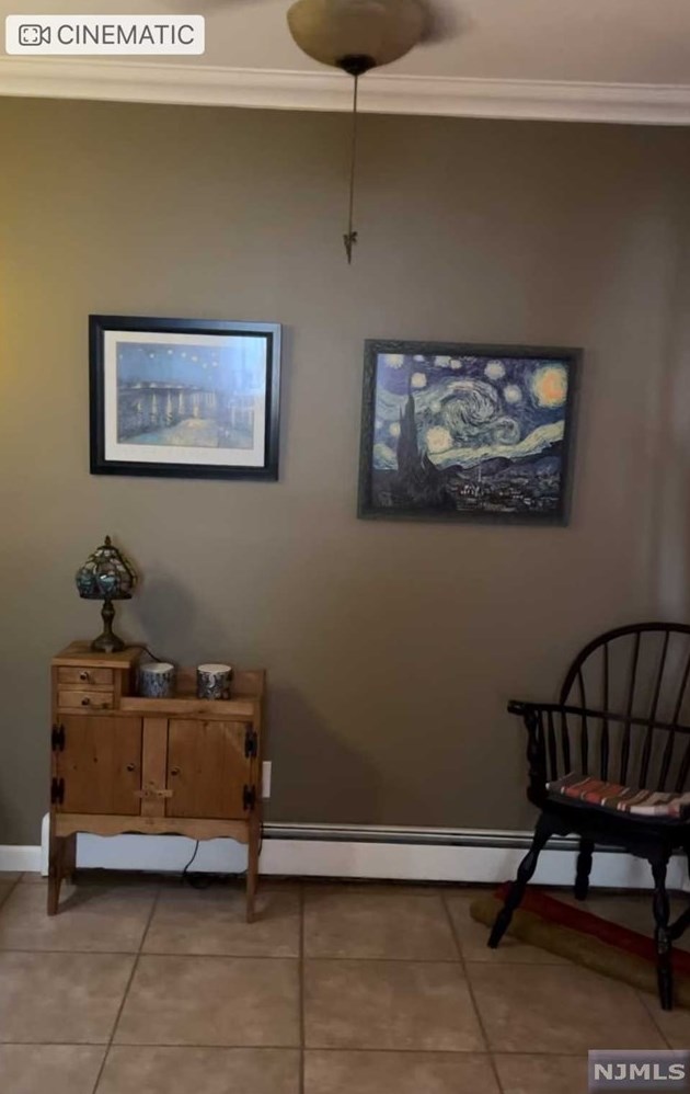 31 Kossuth St, Paterson, NJ 07508