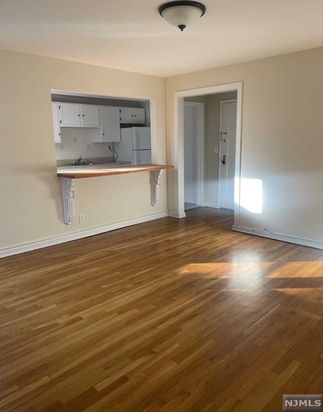 2329 Hudson Terrace #e14, West Fort Lee, NJ 07024