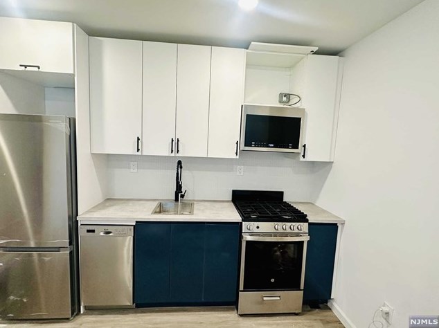 48 N 7th St #1, Newark, NJ 07107