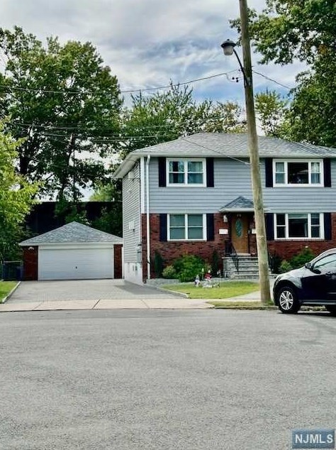 134 Rochelle Pkwy #2, Saddle Brook, NJ 07663