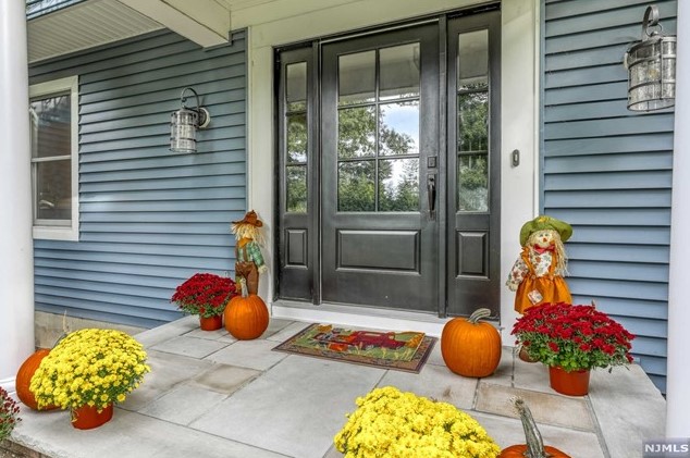 7 Green Way, Allendale, NJ 07401