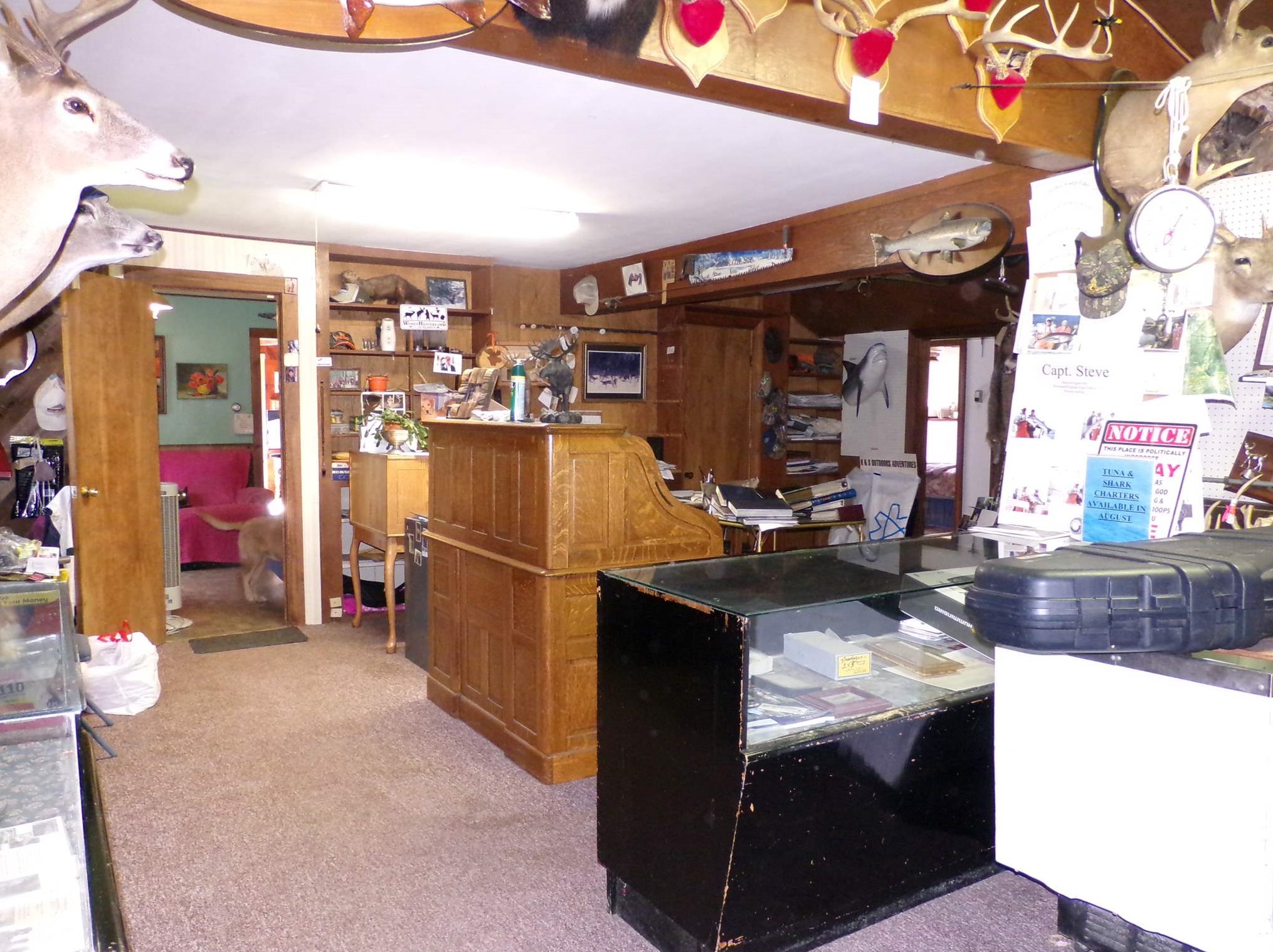 1562 Hooksett Rd, Manchester NH 03106-1008 exterior