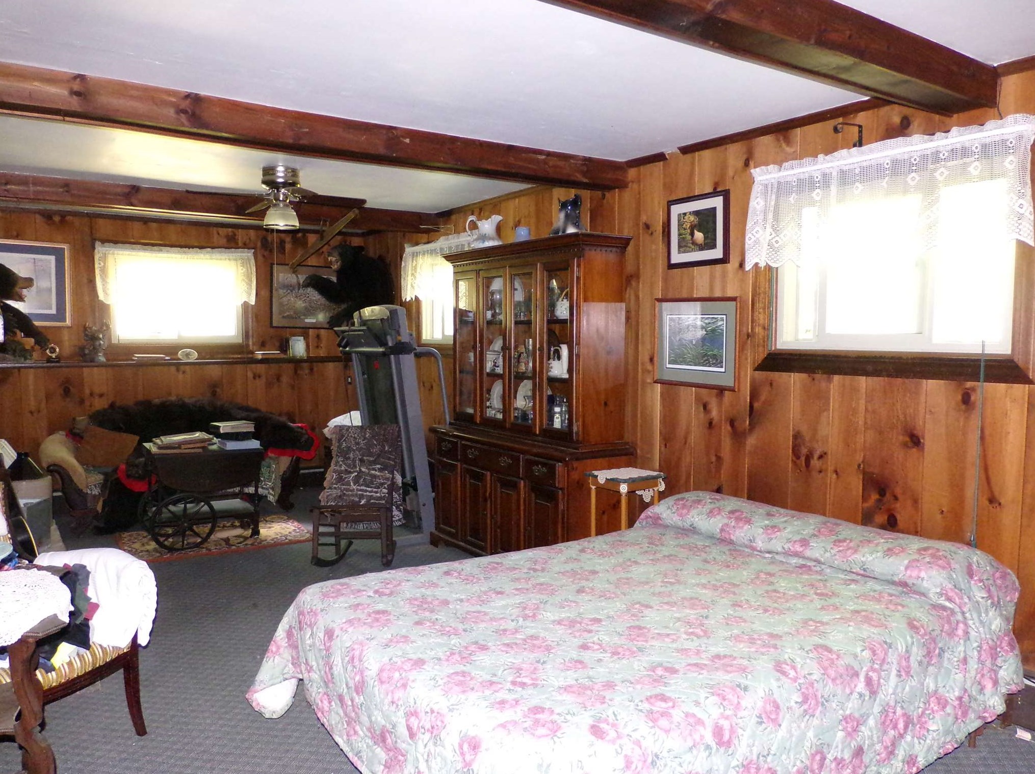 1562 Hooksett Rd, Manchester NH 03106-1008 exterior